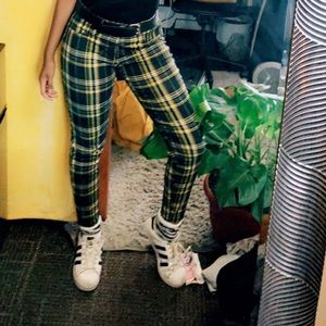 plaid pants/trousers
